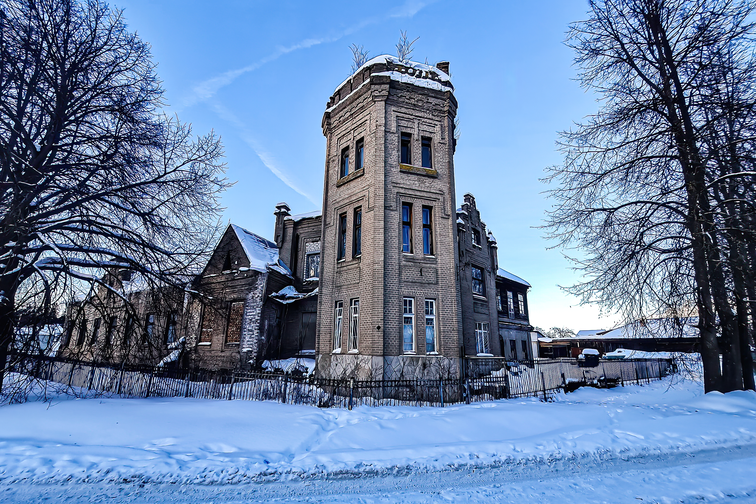 Historic Brookfield: Stories Behind the Streets and Buildings 7 old abandoned tower 2025 03 13 15 32 32 utc